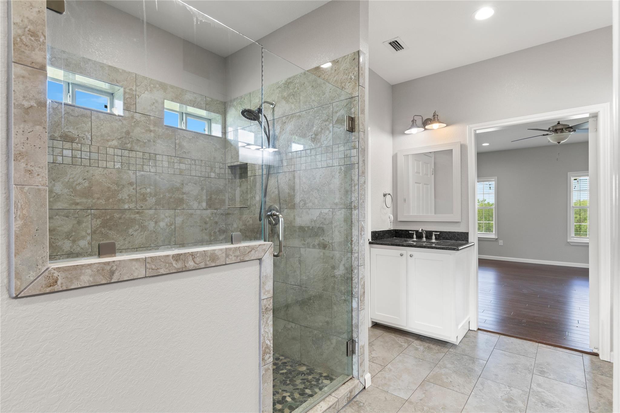 1293 Pioneer Rd, Seguin, TX 78155