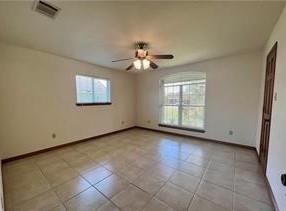 1482 Savannah Pr, Seguin, TX 78155