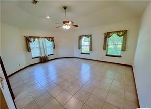 1482 Savannah Pr, Seguin, TX 78155