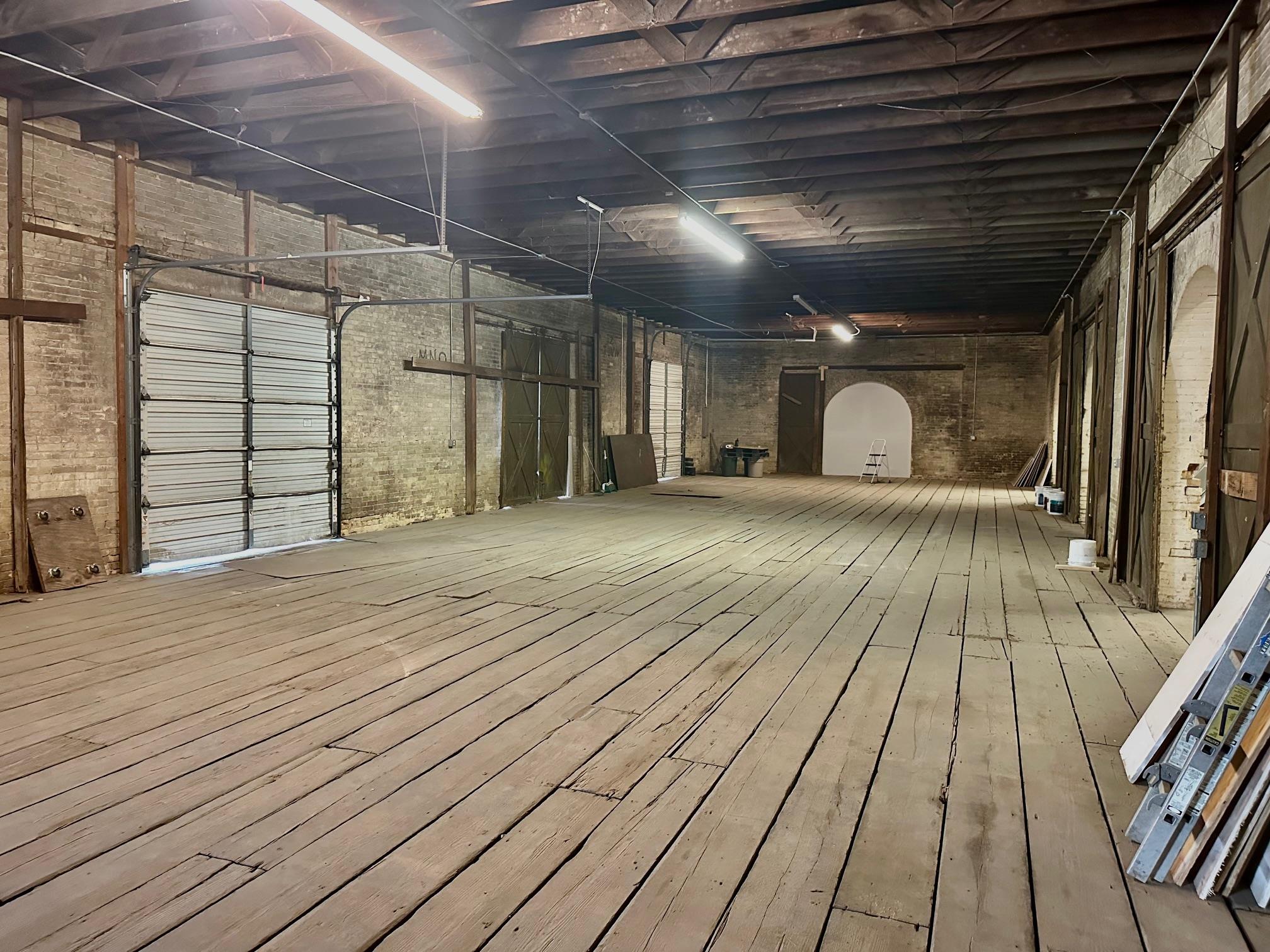 200 W New Braunfels St, Seguin, TX 78155