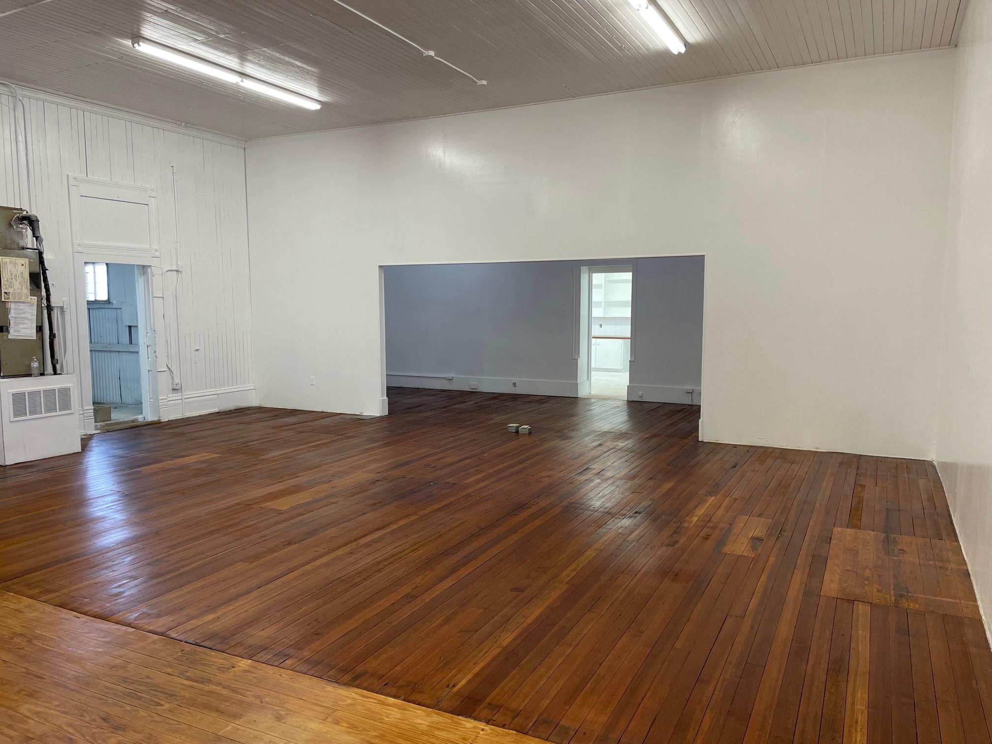 200 W New Braunfels St, Seguin, TX 78155