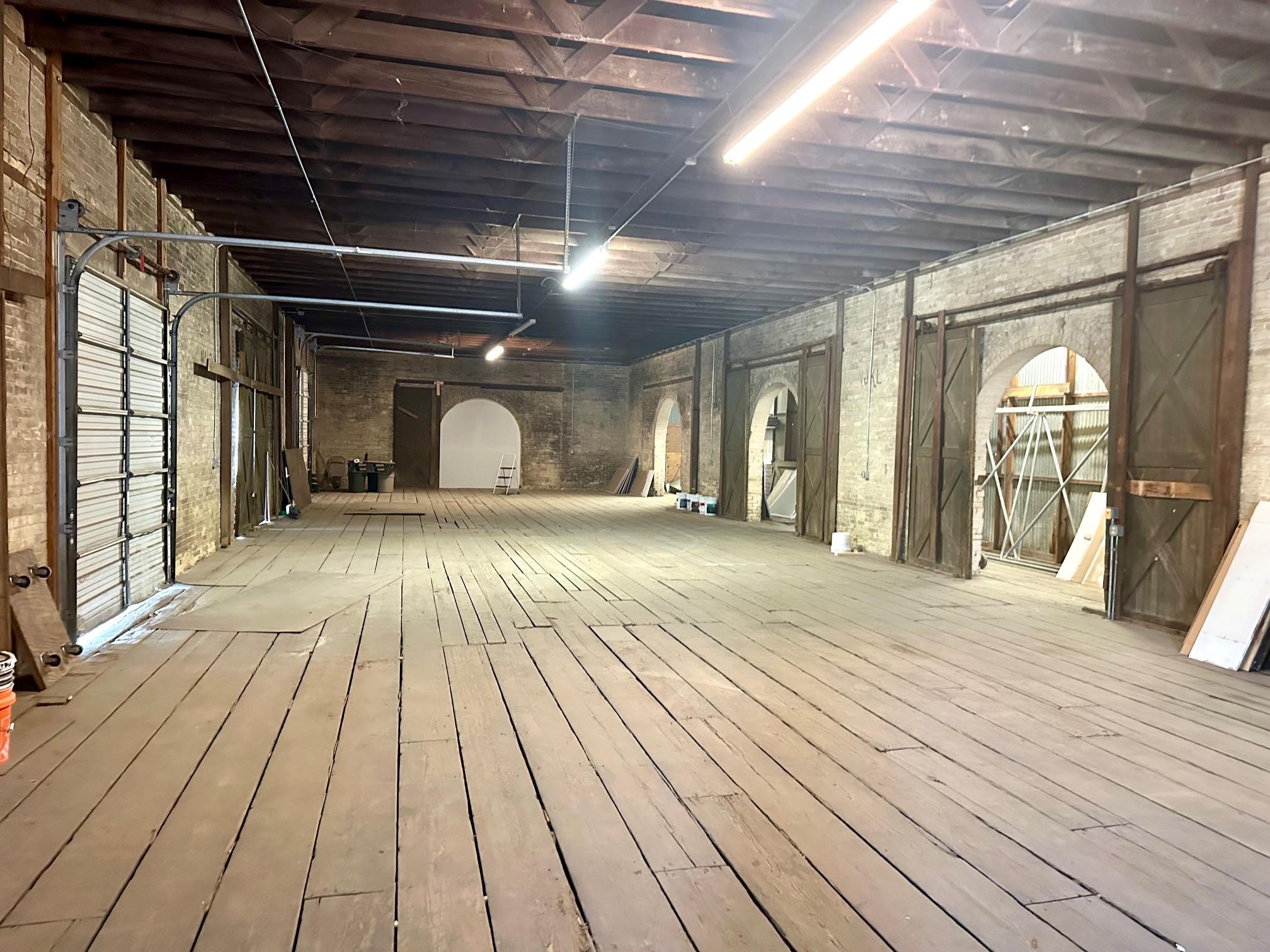 200 W New Braunfels St, Seguin, TX 78155