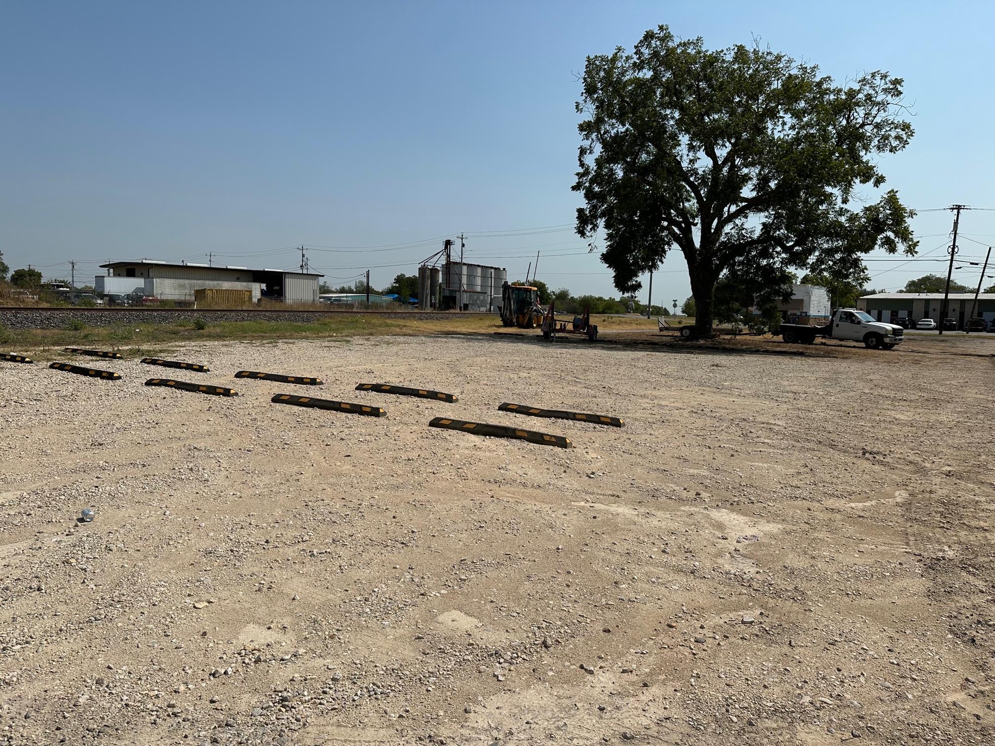 200 W New Braunfels St, Seguin, TX 78155