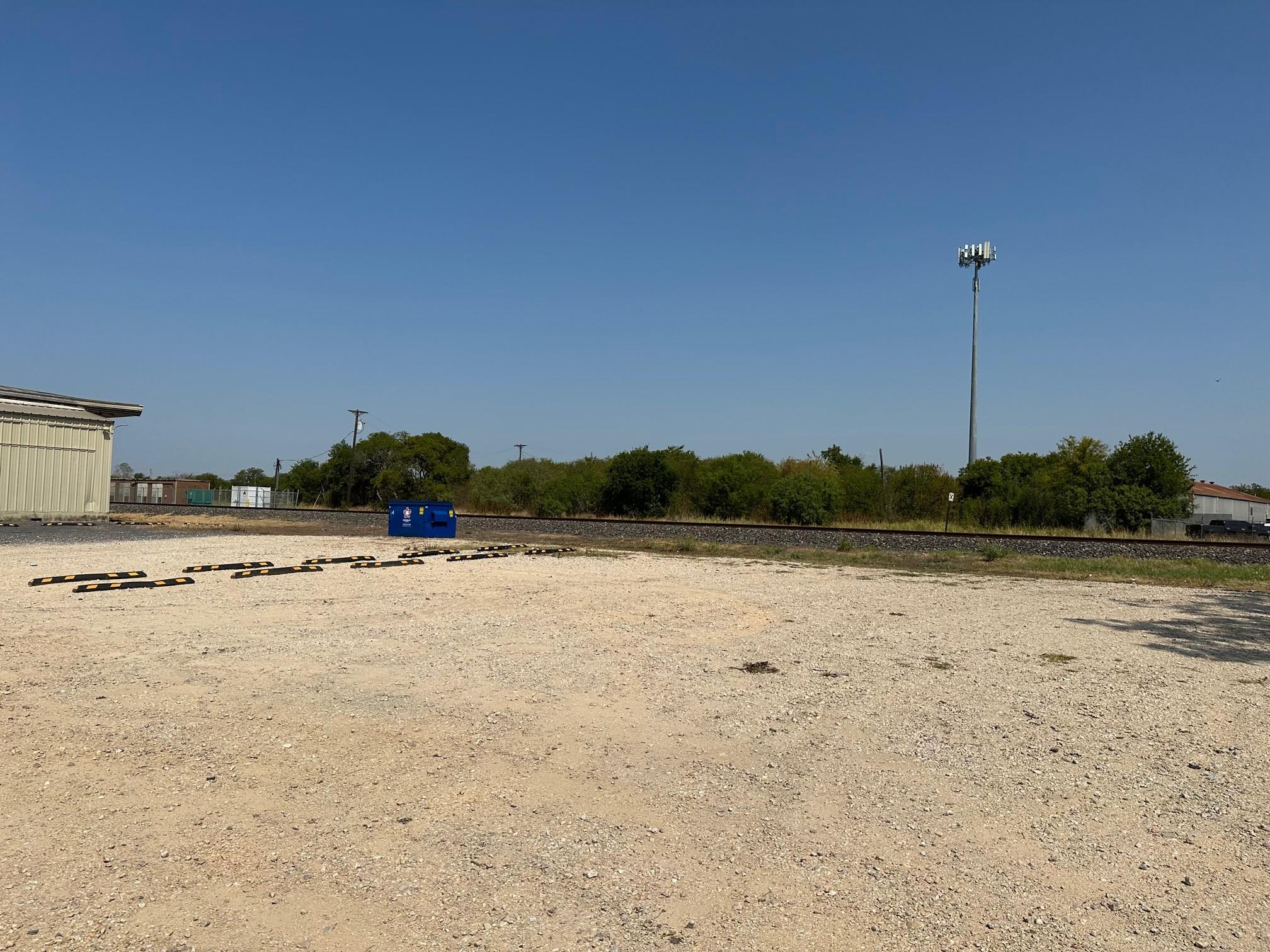 200 W New Braunfels St, Seguin, TX 78155