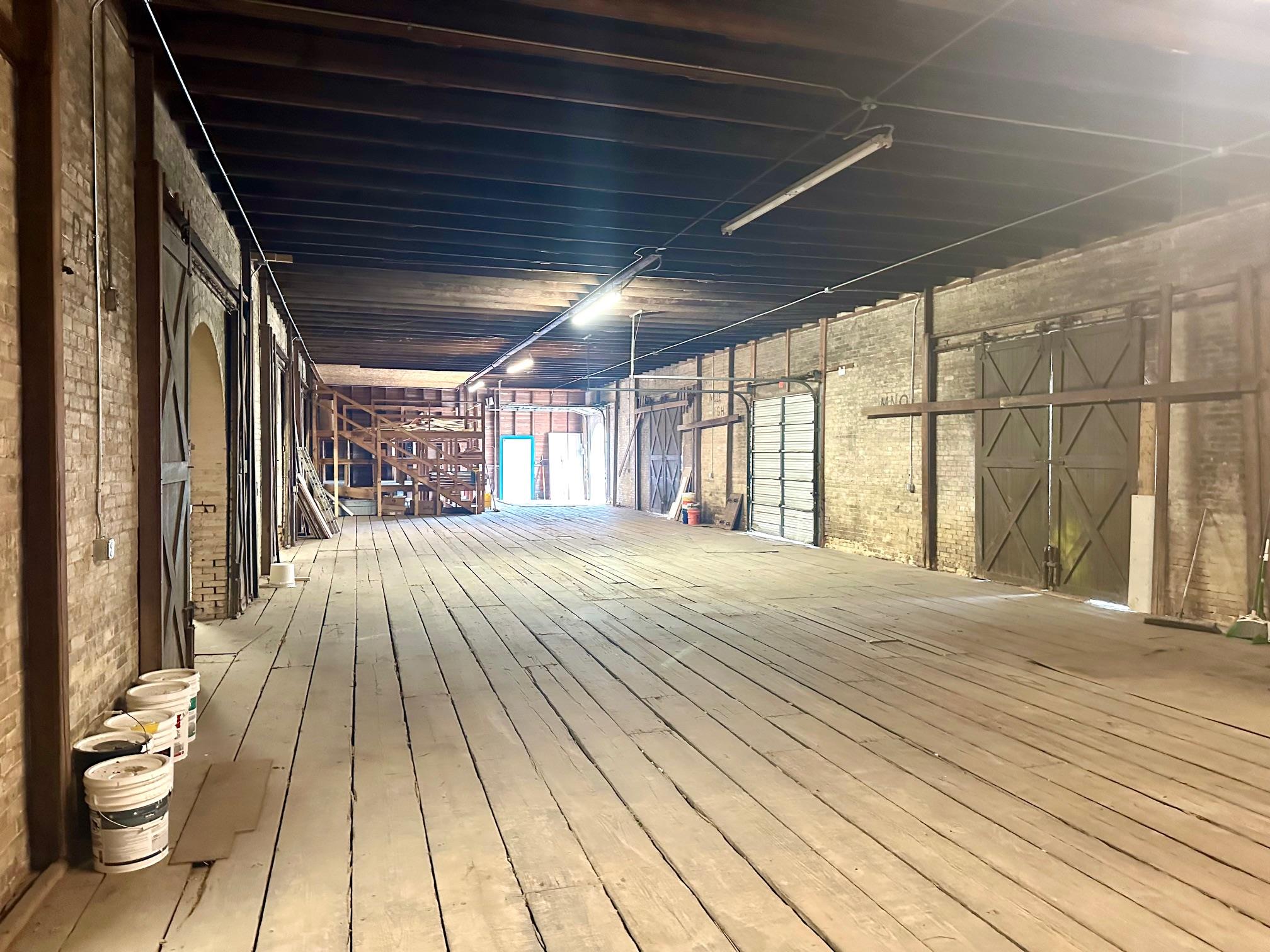 200 W New Braunfels St, Seguin, TX 78155