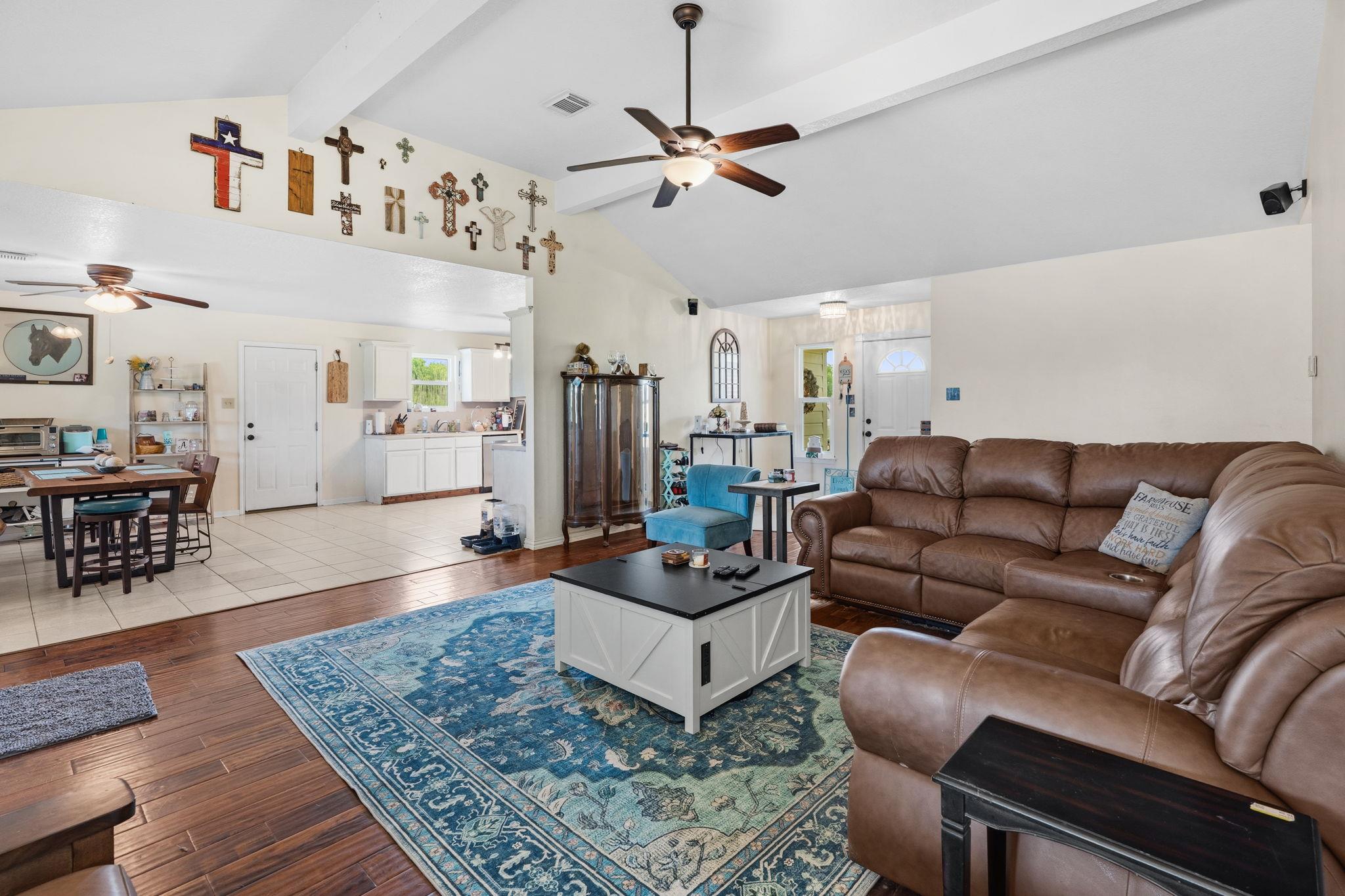 2050 County Road 129, Taylor, TX 76574