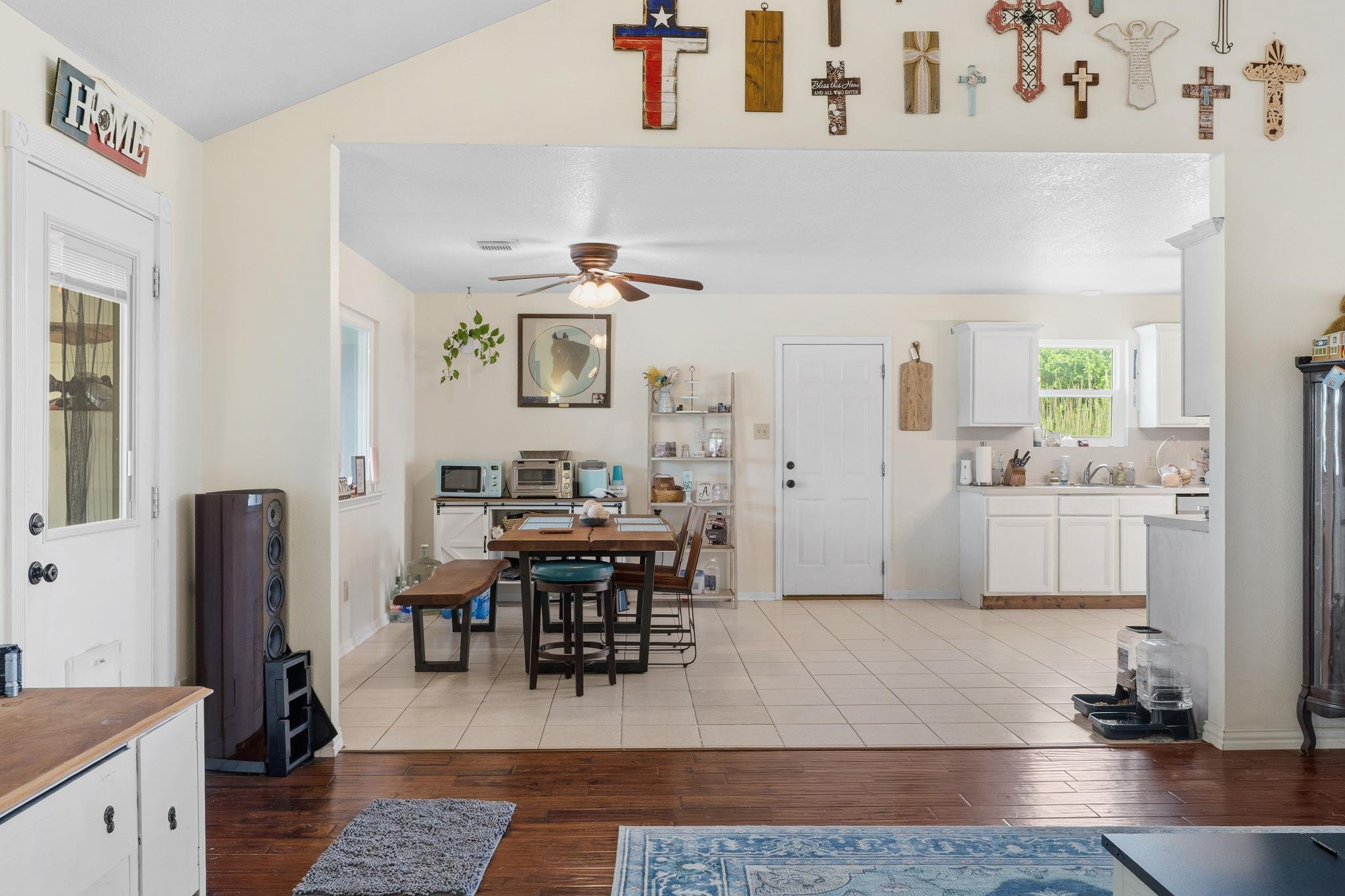 2050 County Road 129, Taylor, TX 76574