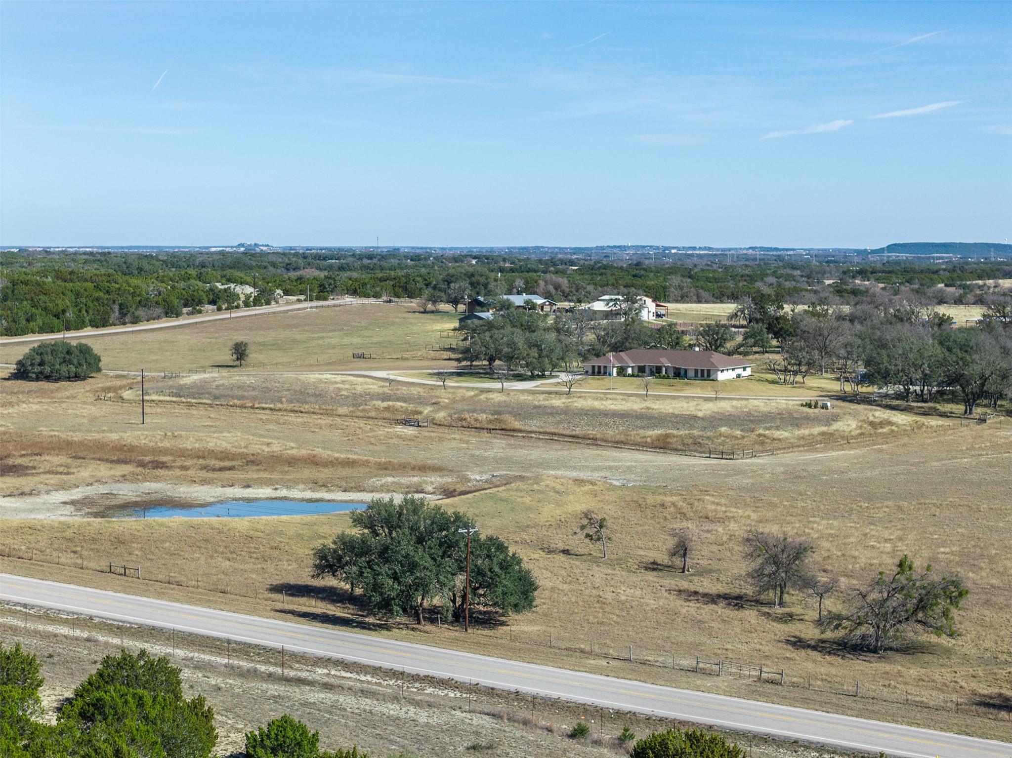 197 Live Oak Cemetery Rd, Killeen, TX 76542