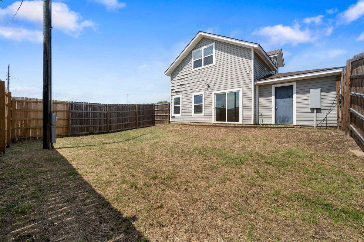 3510 Cactus Trl, Kingsland, TX 78639