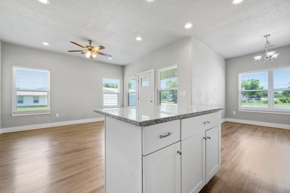 3510 Cactus Trl, Kingsland, TX 78639