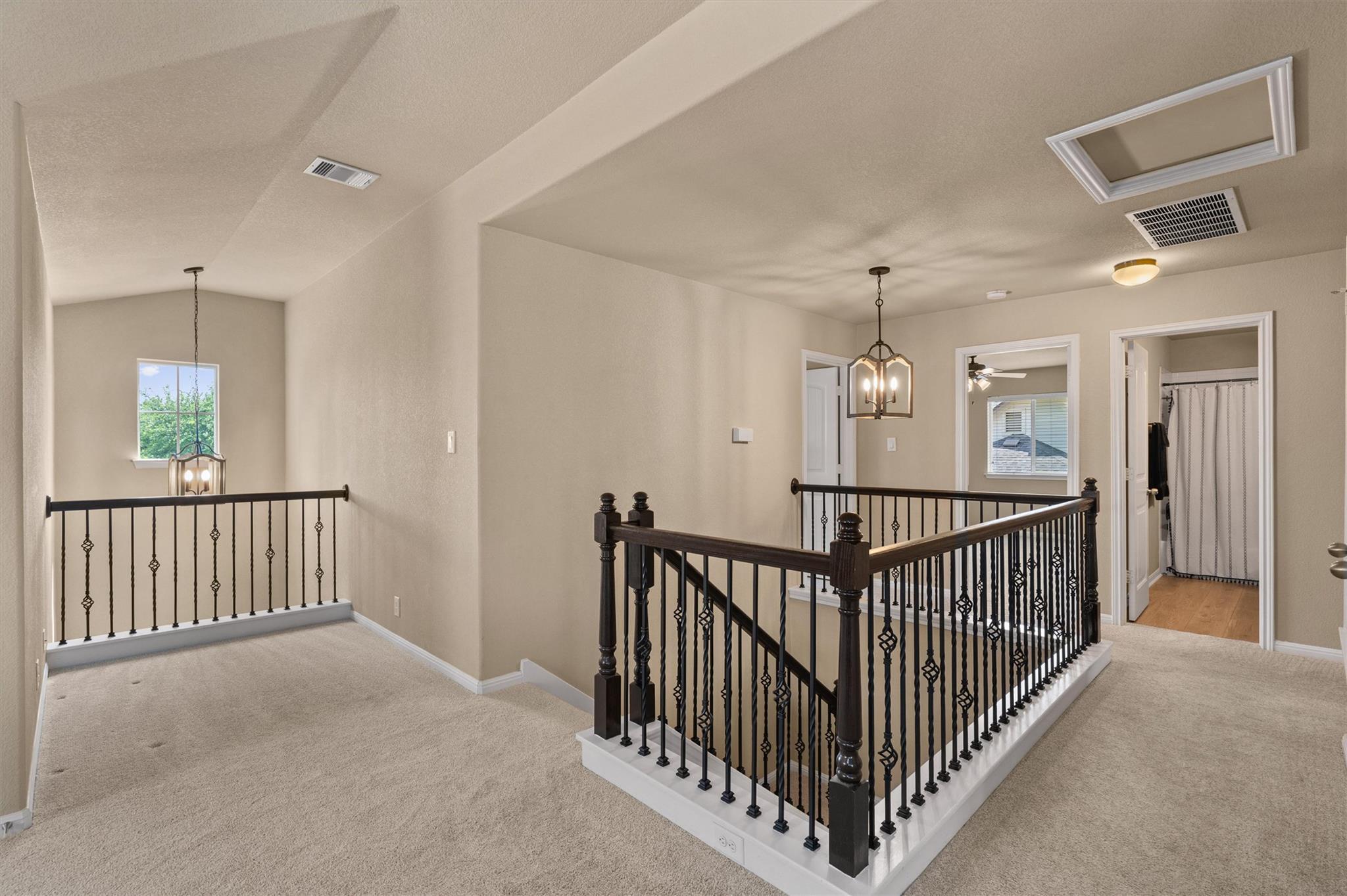 216 Arrezo Ln, Georgetown, TX 78628