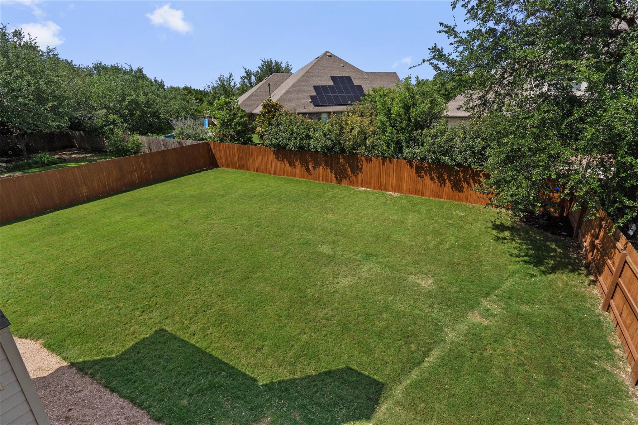 216 Arrezo Ln, Georgetown, TX 78628