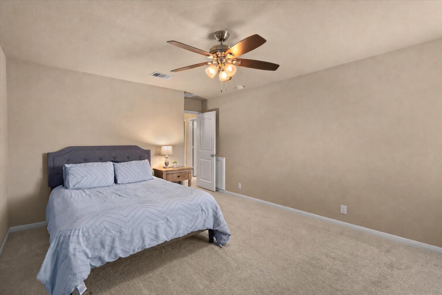 216 Arrezo Ln, Georgetown, TX 78628