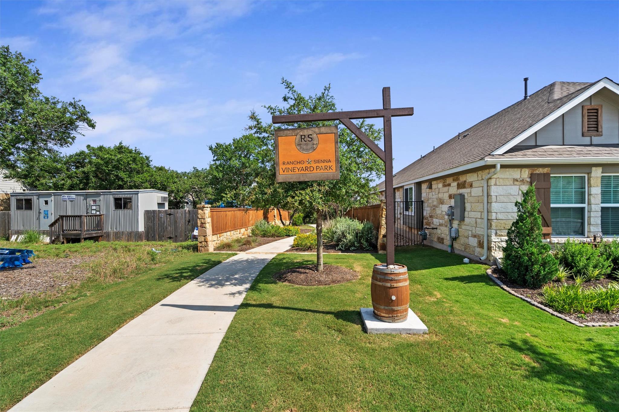 216 Arrezo Ln, Georgetown, TX 78628