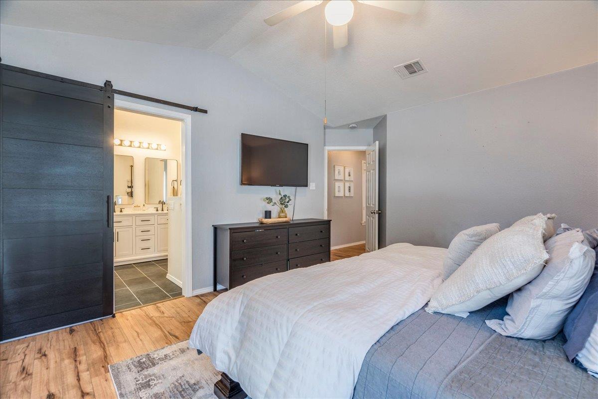 175 Wetzel, Kyle, TX 78640