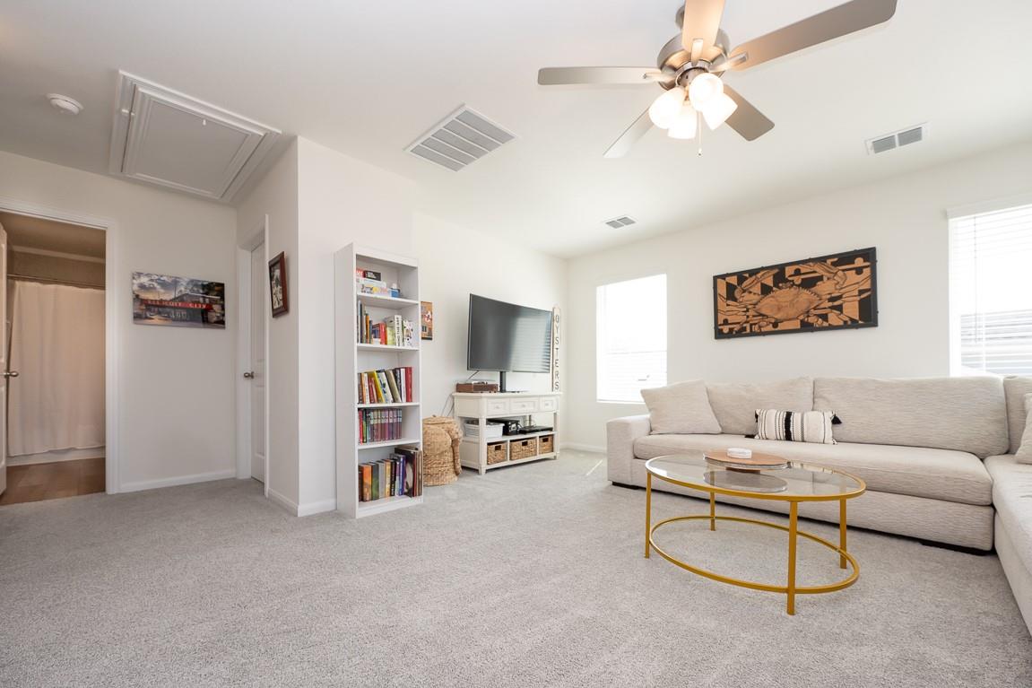 225 Villars Dr, Salado, TX 76571