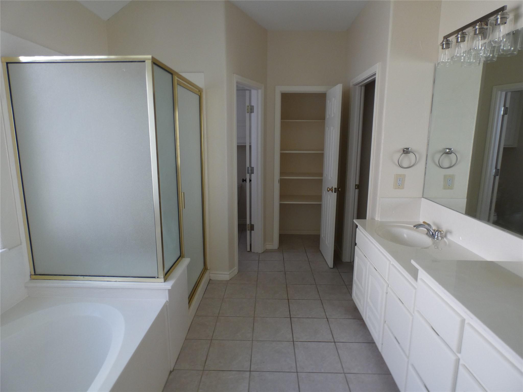 226 Muirfield St, Marble Falls, TX 78654
