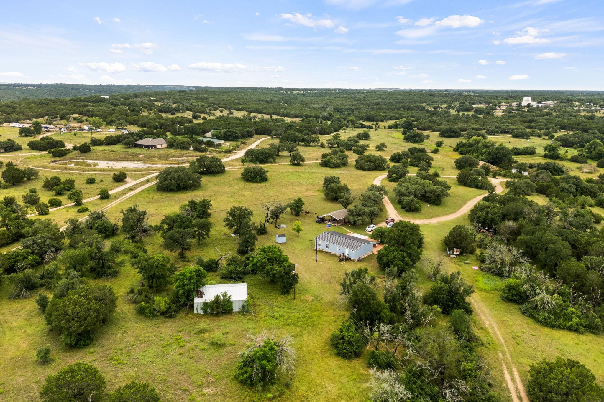 373 Winding River Rd, Kempner, TX 76549