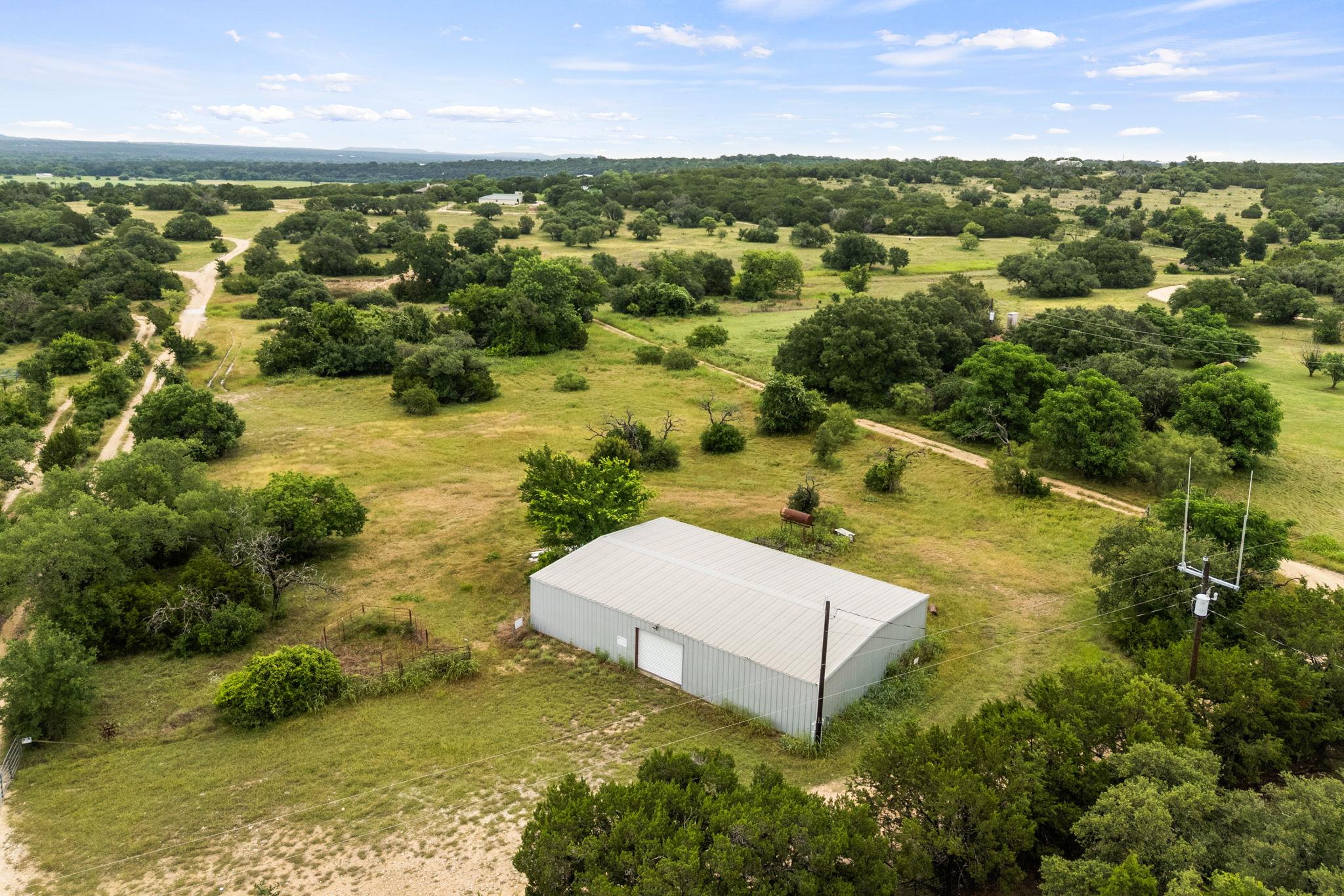 373 Winding River Rd, Kempner, TX 76549