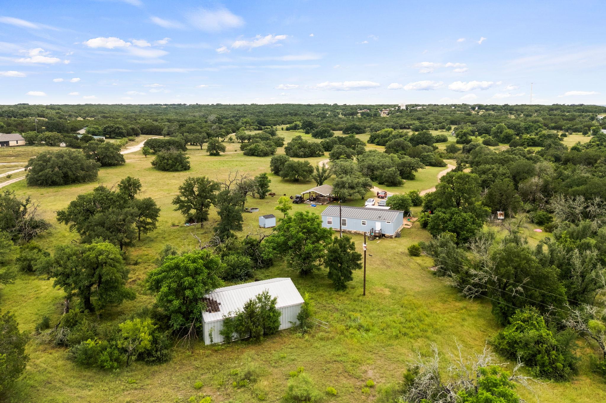 373 Winding River Rd, Kempner, TX 76549
