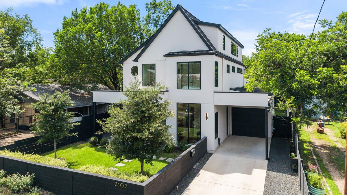 2102 Oxford St, Austin, TX 78704