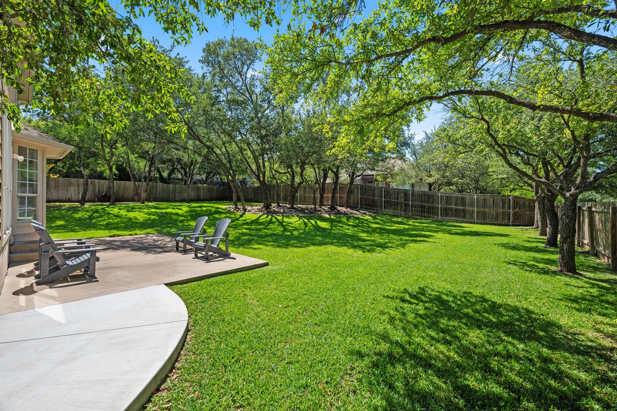 11902 Loomis Dr, Austin, TX 78738