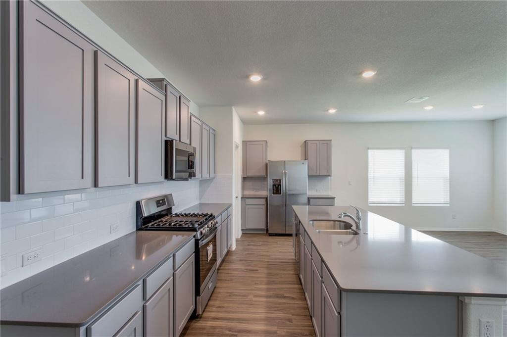713 Mallow Rd, Leander, TX 78641