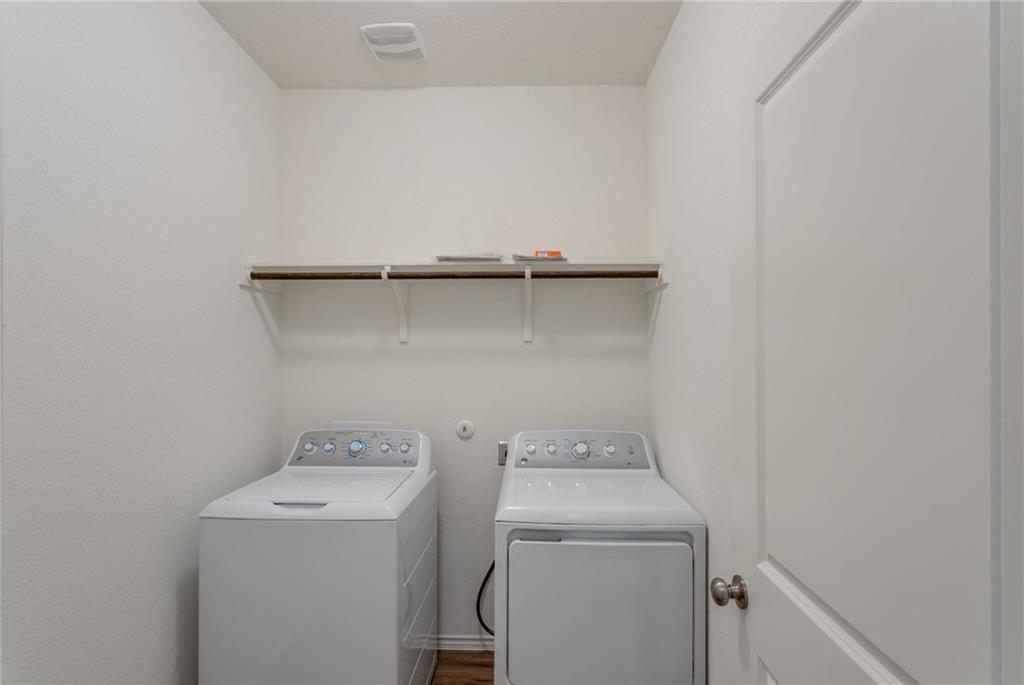 713 Mallow Rd, Leander, TX 78641