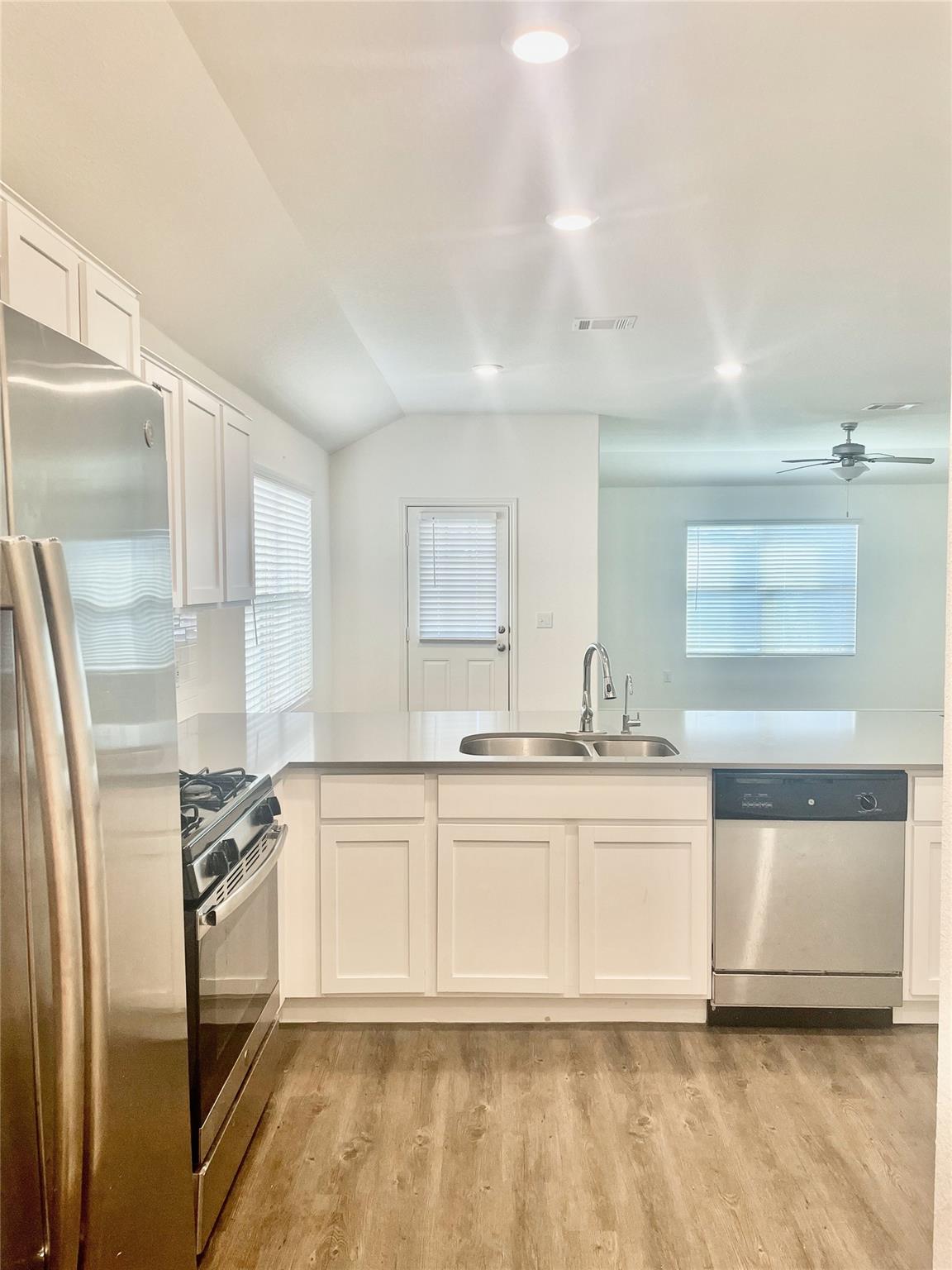 5716 Southerner Way, Austin, TX 78747