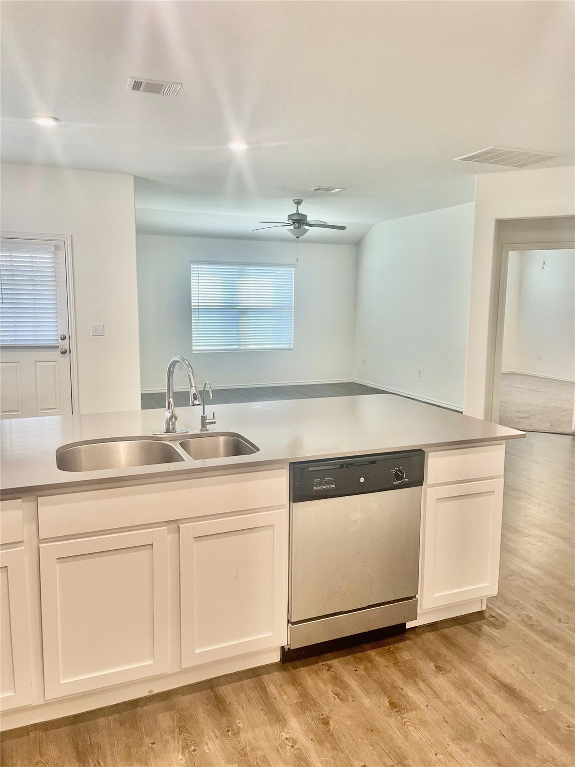 5716 Southerner Way, Austin, TX 78747