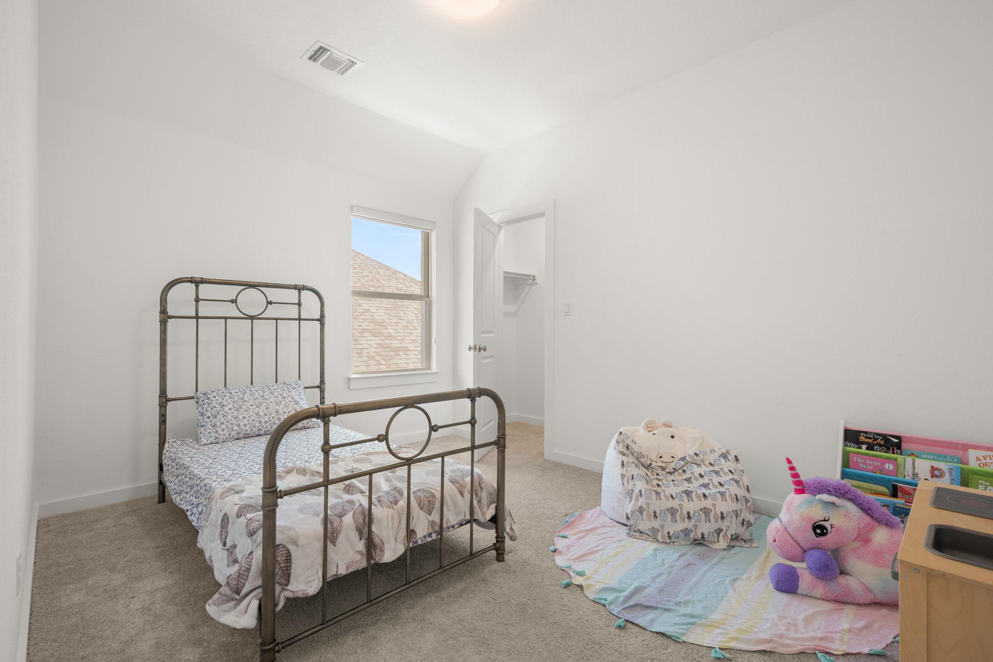 1921 Sir Nathaniel Ln, Leander, TX 78641
