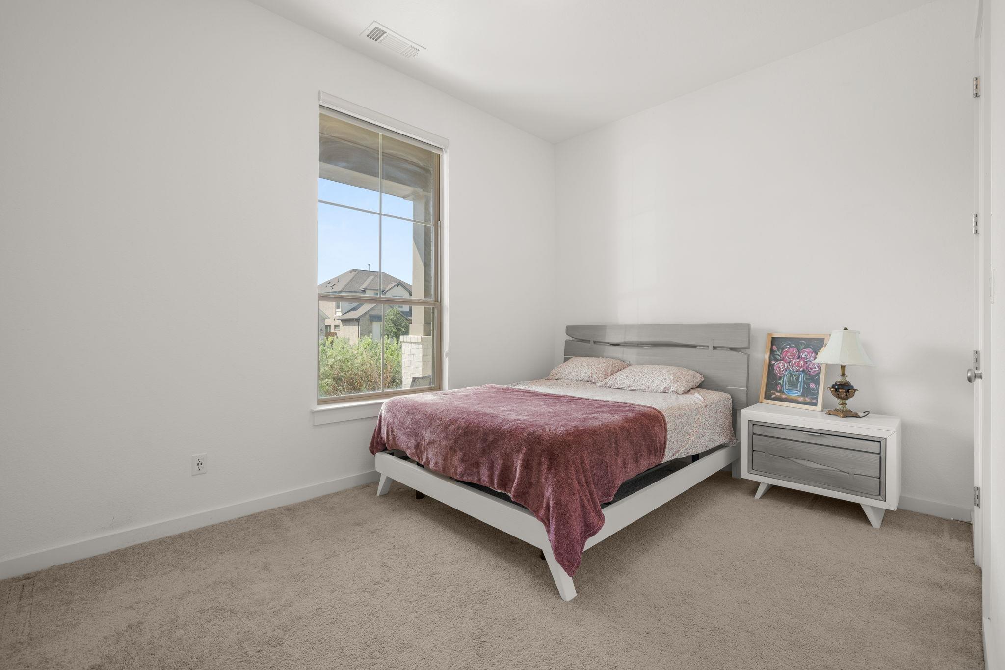 1921 Sir Nathaniel Ln, Leander, TX 78641