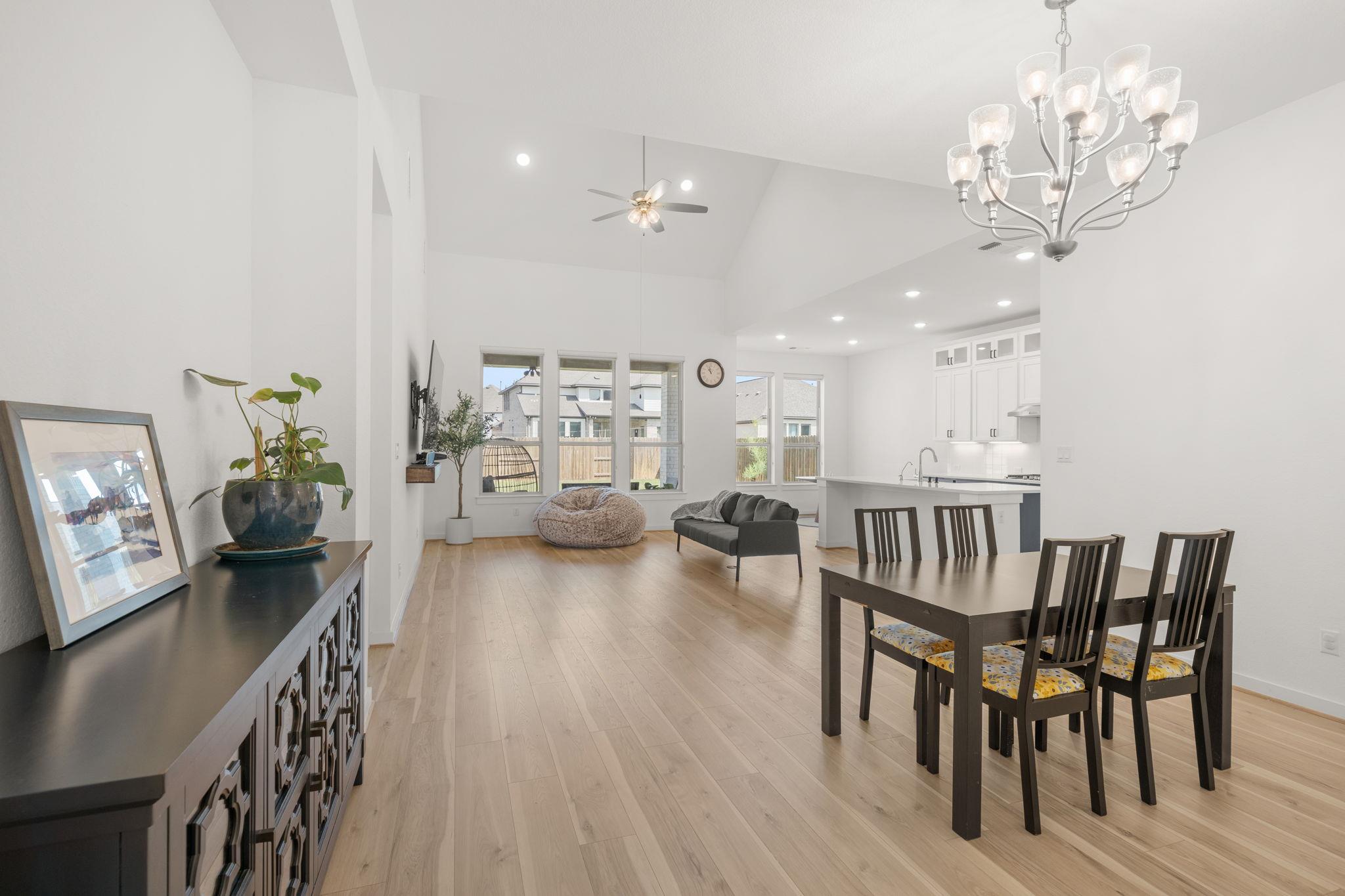 1921 Sir Nathaniel Ln, Leander, TX 78641
