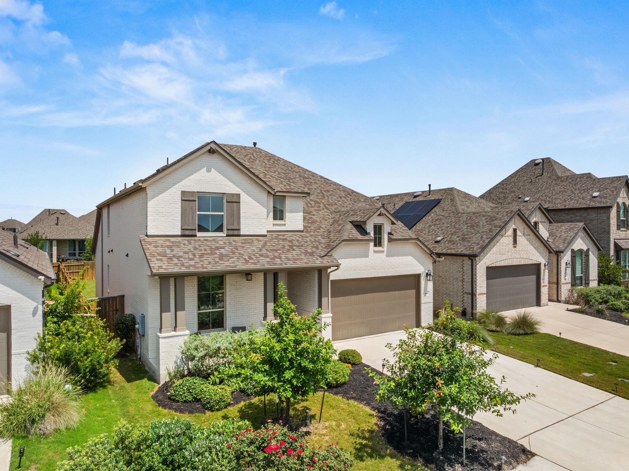 1921 Sir Nathaniel Ln, Leander, TX 78641