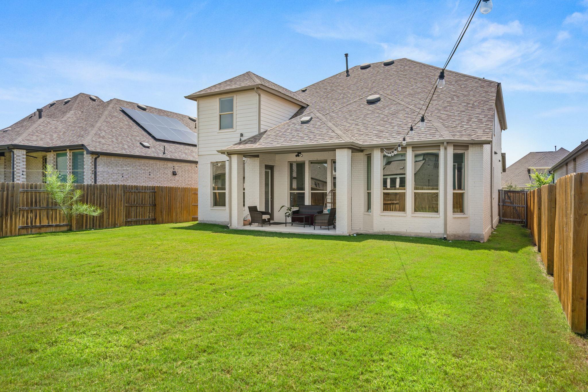 1921 Sir Nathaniel Ln, Leander, TX 78641