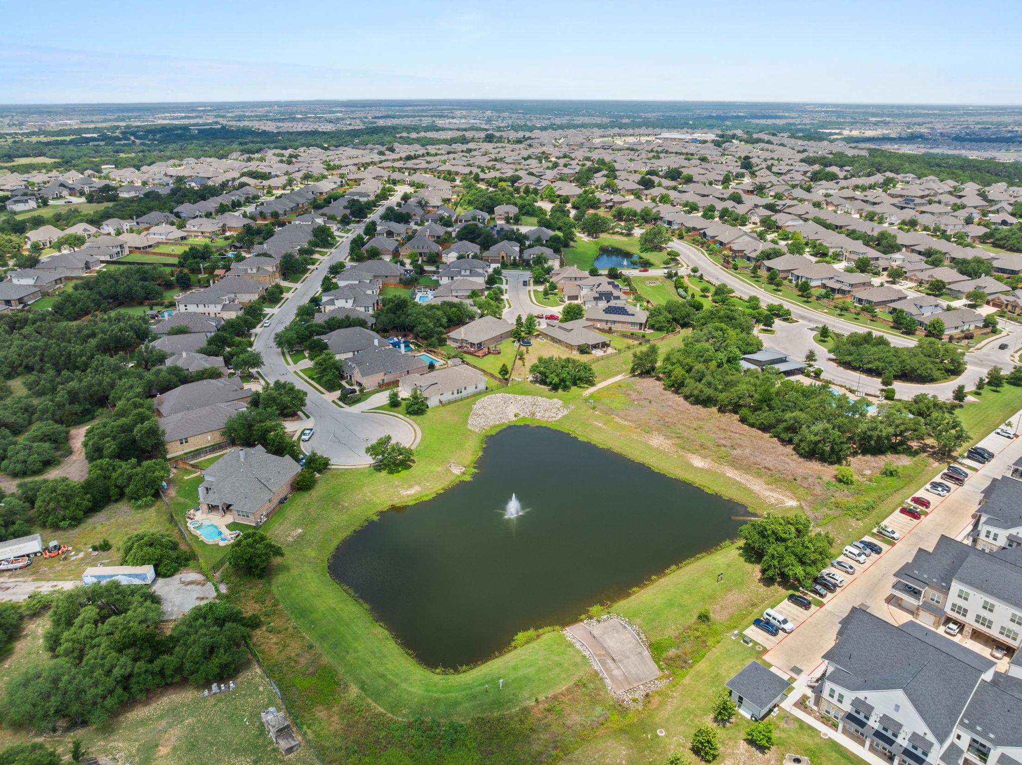 1921 Sir Nathaniel Ln, Leander, TX 78641