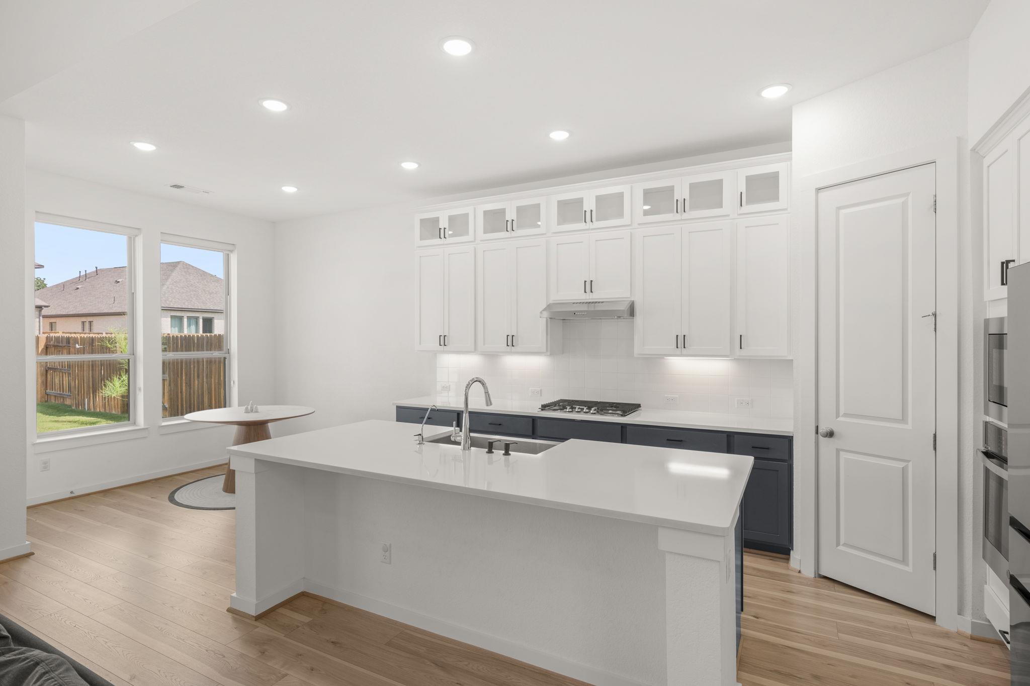 1921 Sir Nathaniel Ln, Leander, TX 78641