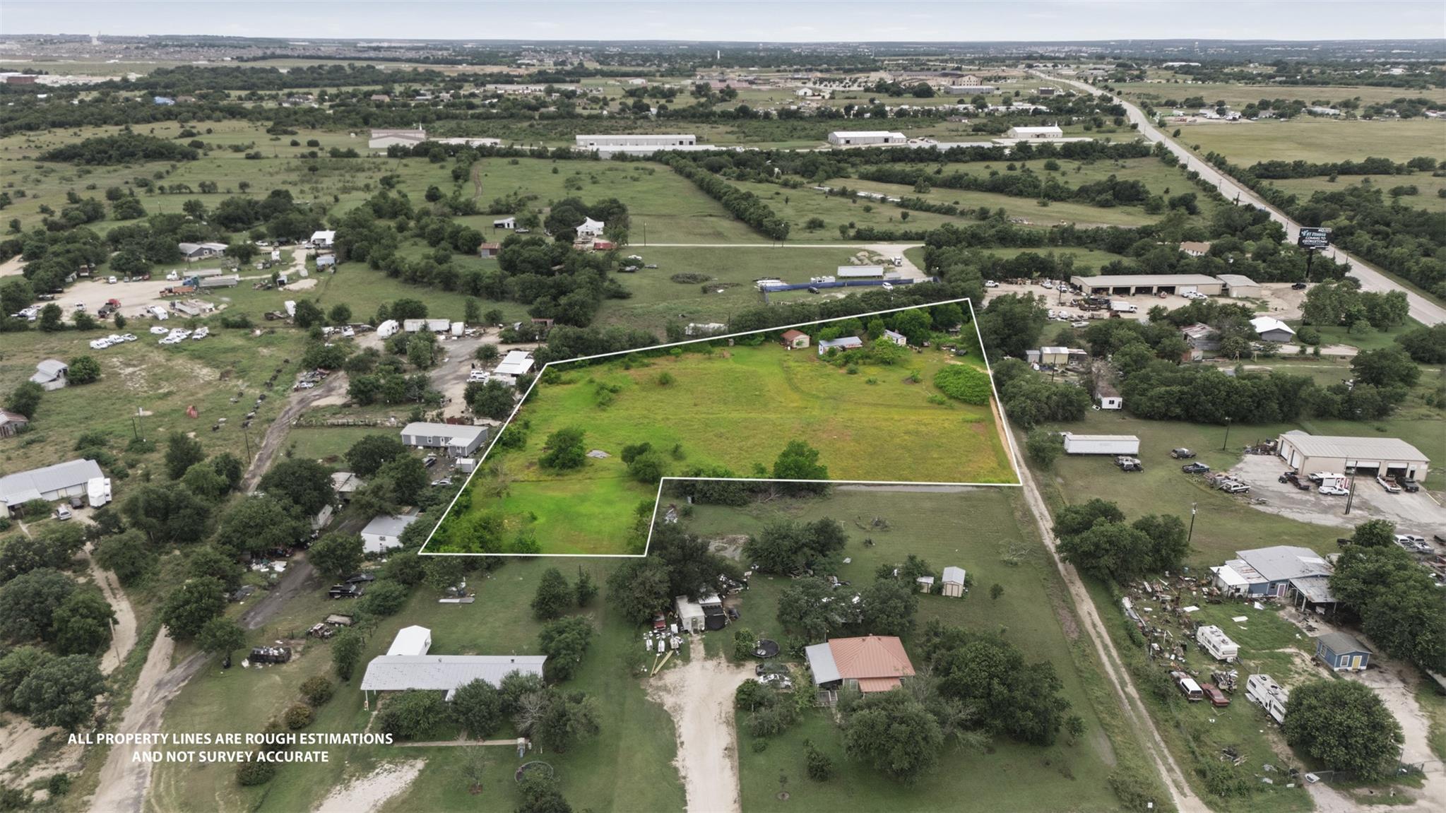 122 County Road 106, Georgetown, TX 78626