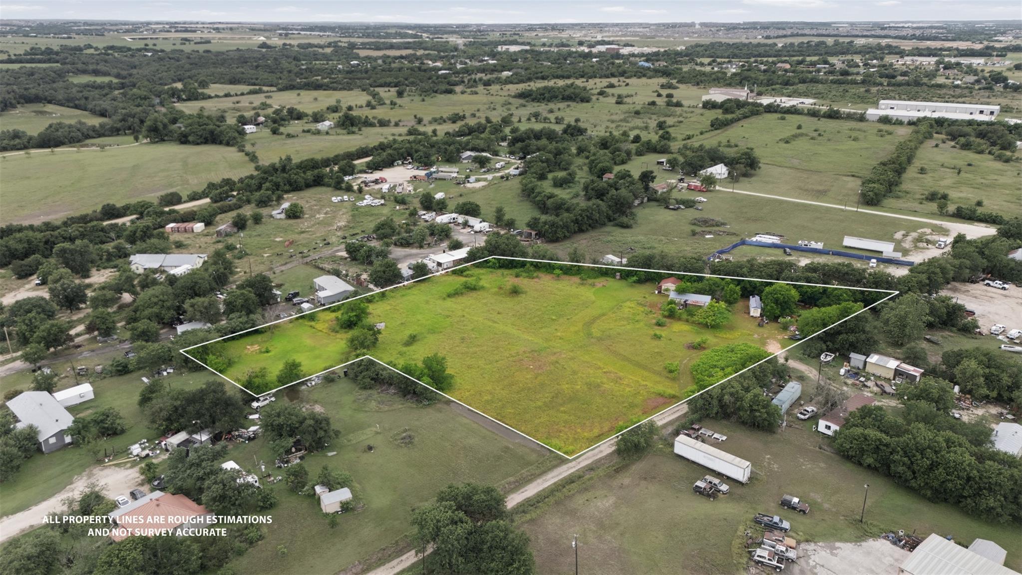 122 County Road 106, Georgetown, TX 78626
