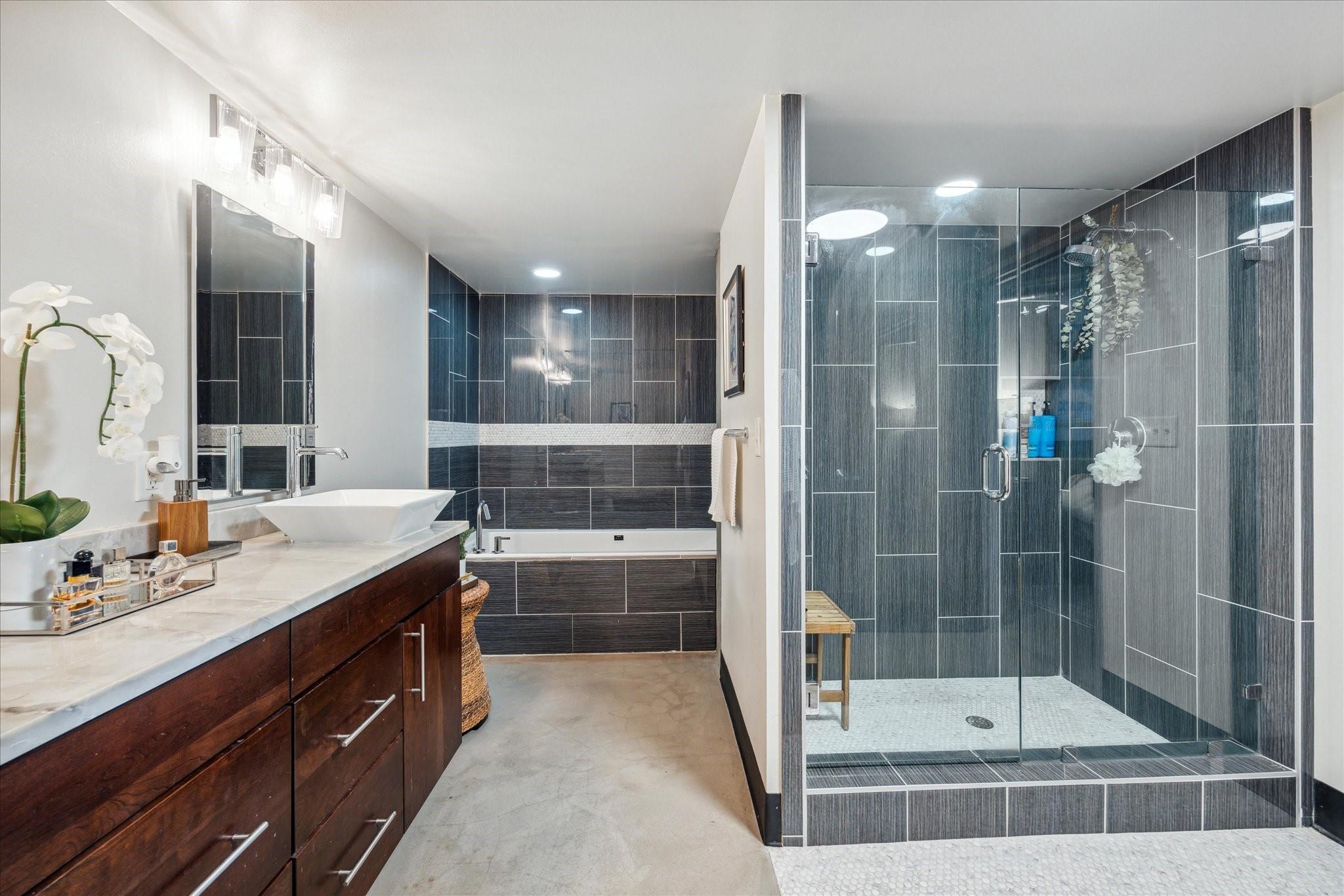 800 Brazos St # 1007, Austin, TX 78701