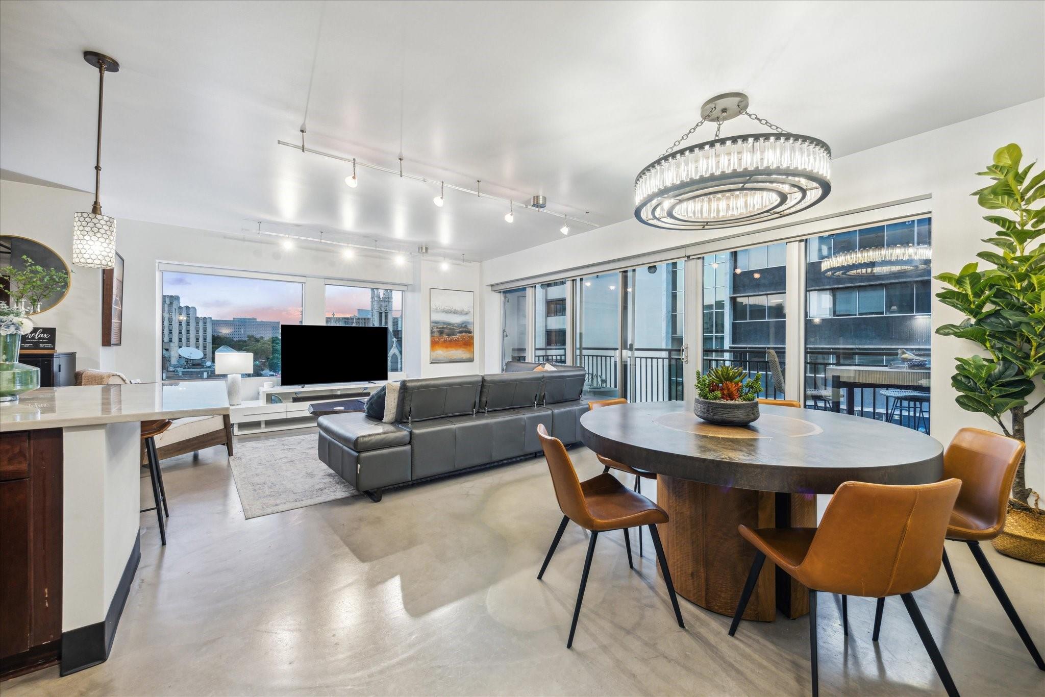 800 Brazos St # 1007, Austin, TX 78701