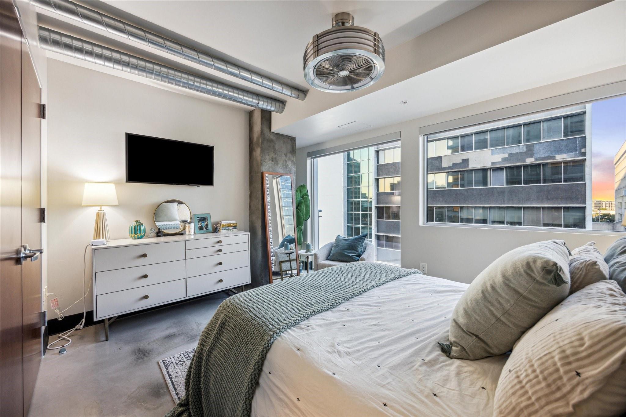 800 Brazos St # 1007, Austin, TX 78701