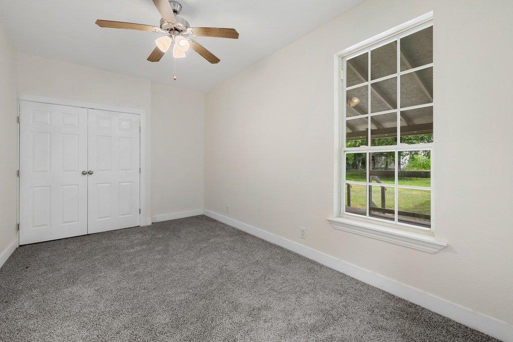 102 Patricks Aly, Liberty Hill, TX 78642