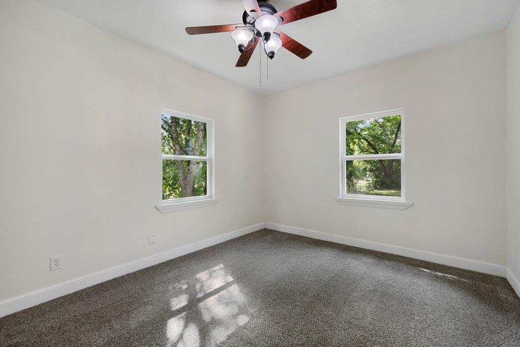 102 Patricks Aly, Liberty Hill, TX 78642