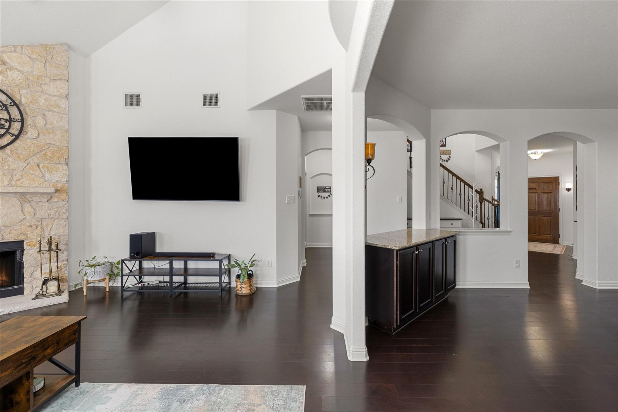 2474 Santa Barbara Loop, Round Rock, TX 78665