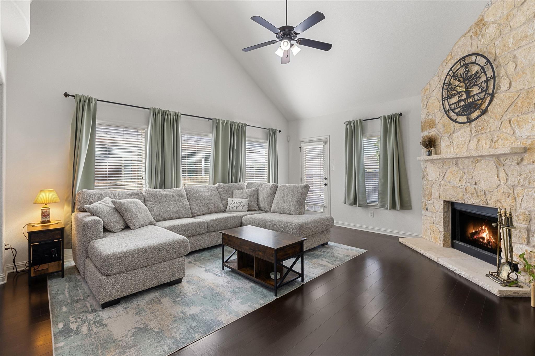 2474 Santa Barbara Loop, Round Rock, TX 78665