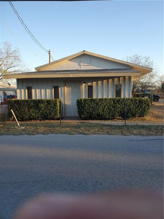 100 Quail Run Rd # 1, Martindale, TX 78655
