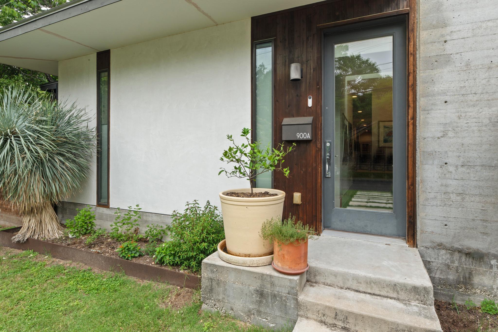900 Karen Ave # A, Austin, TX 78757