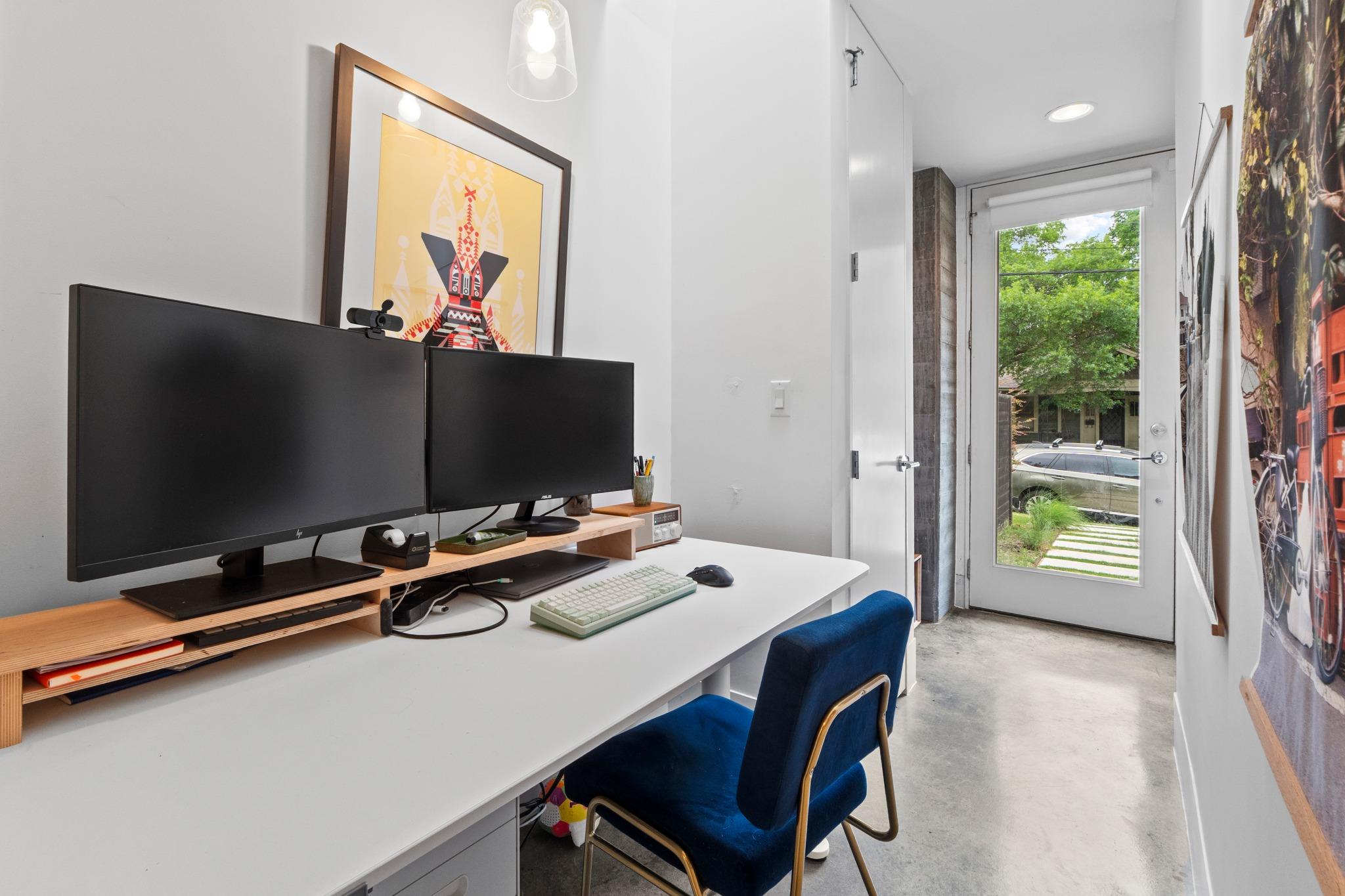 900 Karen Ave # A, Austin, TX 78757