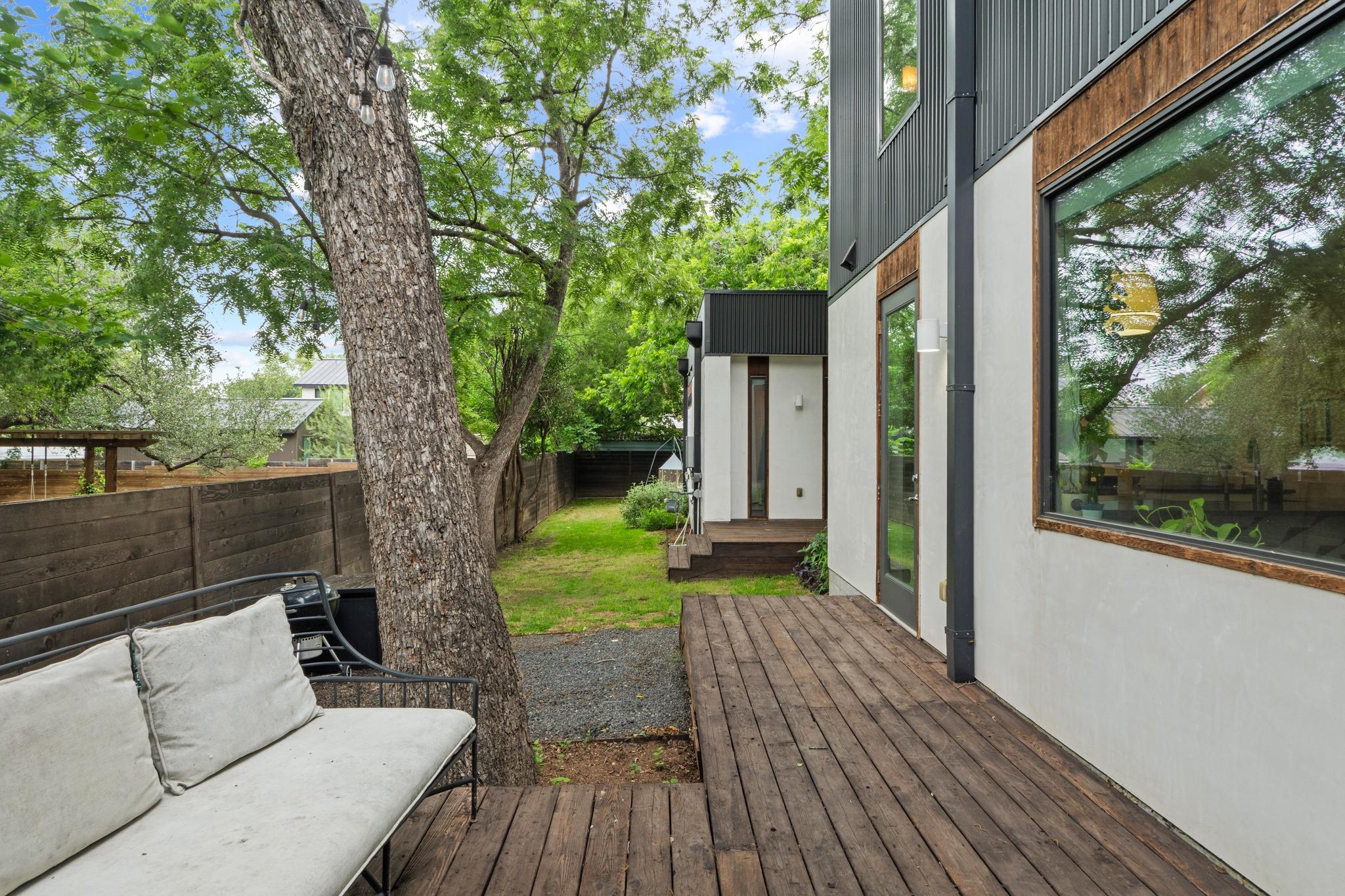 900 Karen Ave # A, Austin, TX 78757